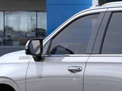 New 2026 Chevrolet Tahoe High Country w/ Sun And Tow Package image 12