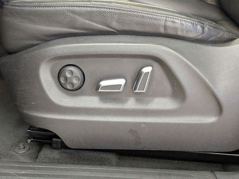 Used 2013 Audi Q5 2.0T Premium w/ Convenience Pkg image 12