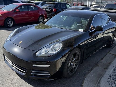 Used 2015 Porsche Panamera 4S AWD/4WD image 2