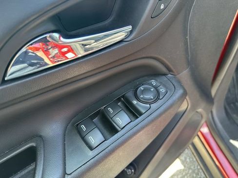 Used 2024 Chevrolet Equinox LT w/ LPO, Floor Liner Package FWD image 26