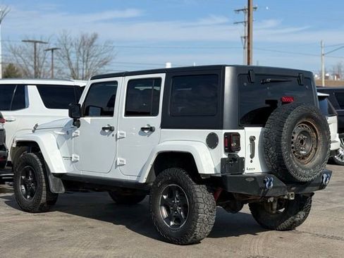 Used 2012 Jeep Wrangler Unlimited Sahara w/ Dual Top Group image 35