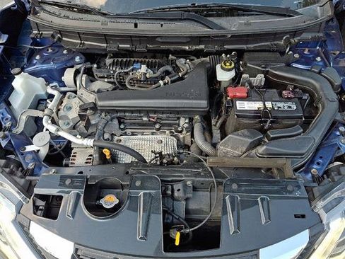 Certified 2019 Nissan Rogue SV w/ Sun & Sound Touring Package AWD/4WD image 29