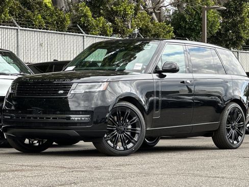 New 2026 Land Rover Range Rover Long Wheelbase SE AWD/4WD image 1