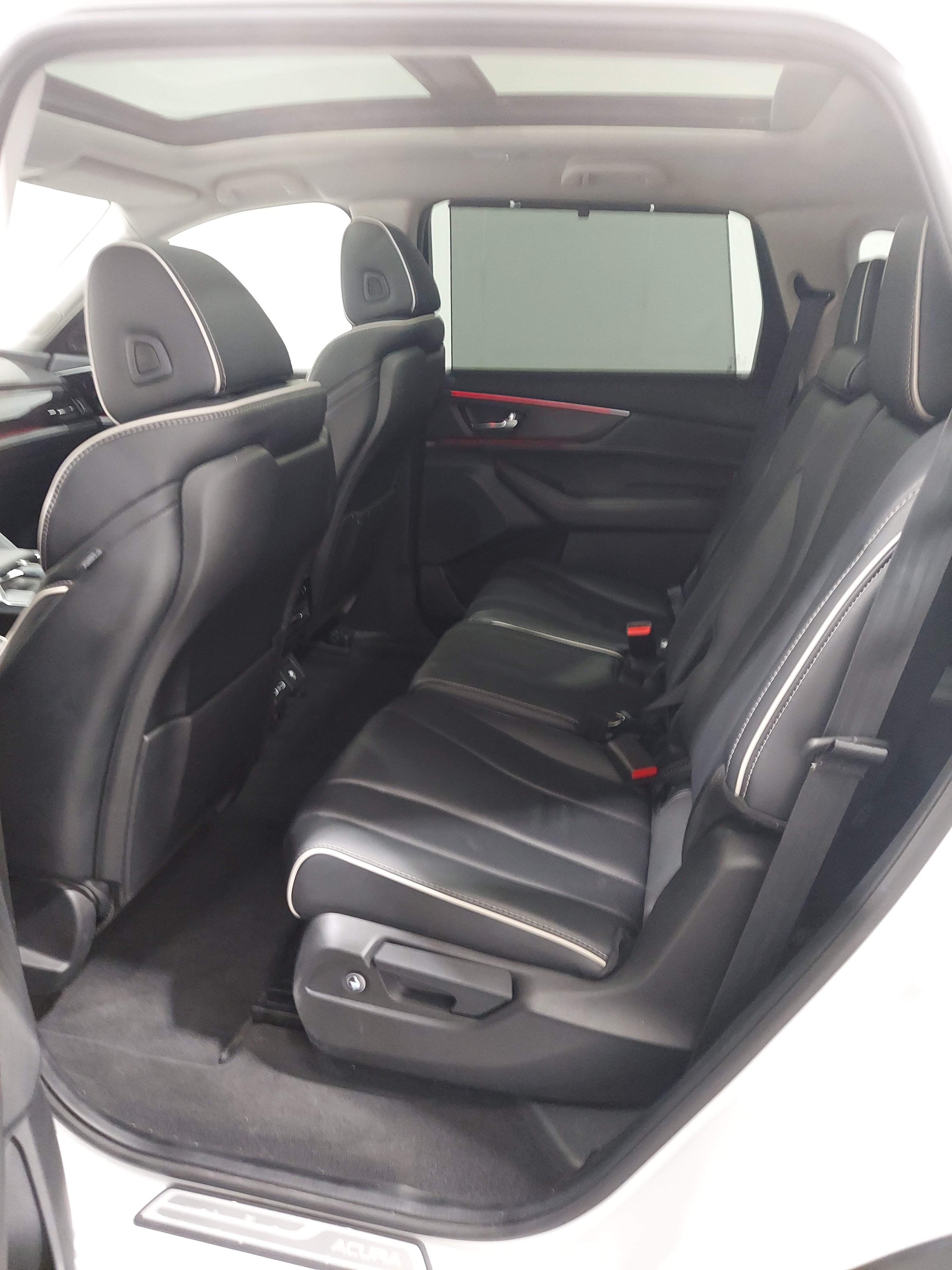Used 2024 Acura MDX w/ Advance Package AWD/4WD image 12