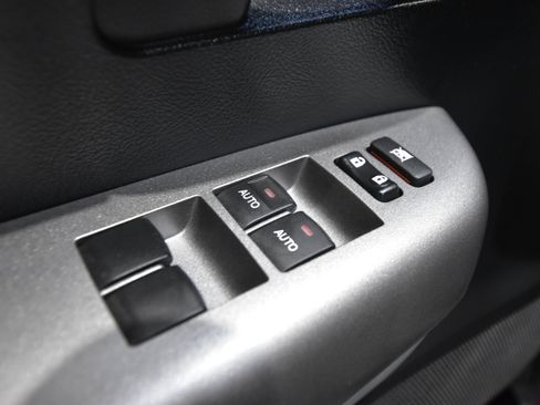 Used 2017 Toyota Sequoia SR5 image 17