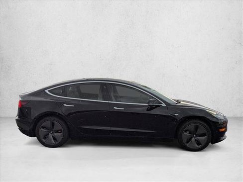 Used 2019 Tesla Model 3 Standard Range Plus RWD image 4