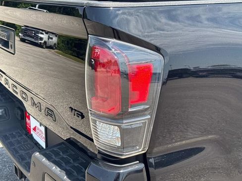 Used 2023 Toyota Tacoma Limited w/ Nightshade Package AWD/4WD image 12