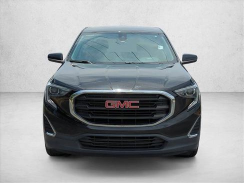 Used 2020 GMC Terrain SLE FWD image 2