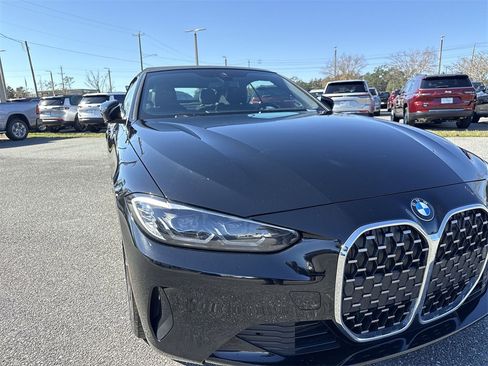 Used 2024 BMW 430i Convertible image 9