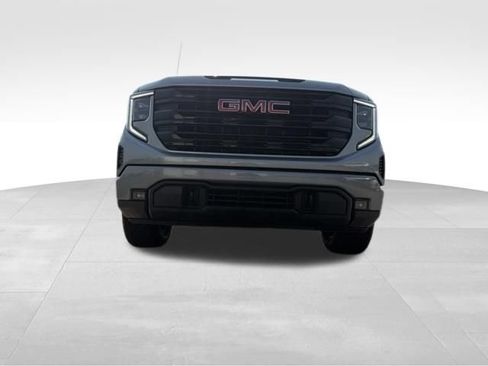 Used 2023 GMC Sierra 1500 Elevation AWD/4WD image 4