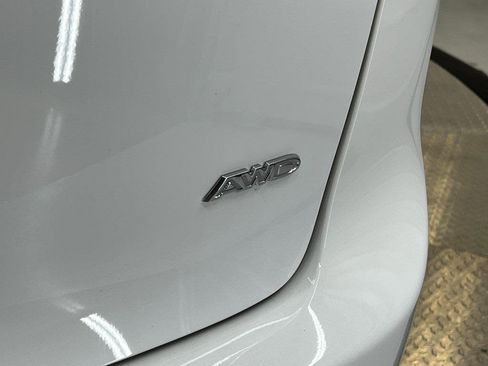 New 2026 Chrysler Pacifica Select image 10