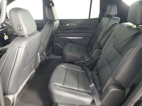New 2026 Chevrolet Traverse LT w/ Sun and Wheel Package FWD image 13