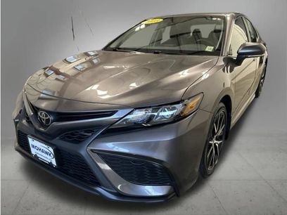 Used 2023 Toyota Camry SE