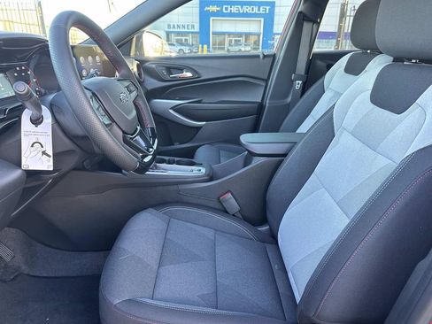 New 2026 Chevrolet Trax RS w/ Sunroof Package image 15