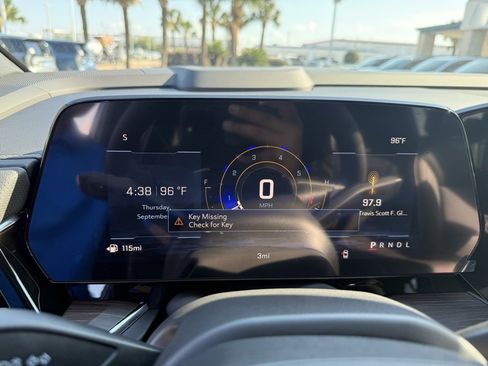 New 2026 Chevrolet Suburban Premier w/ Sun And Tow Package image 33