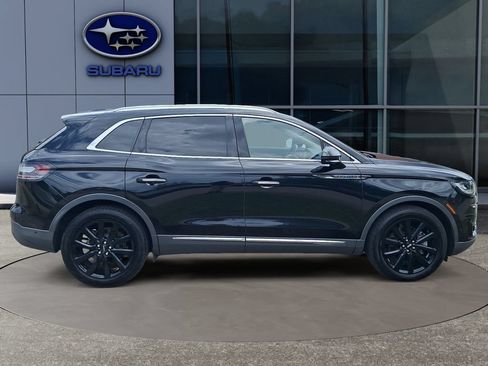 Used 2020 Lincoln Nautilus Reserve w/ Equipment Group 201A FWD image 9