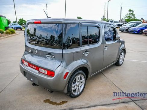 Used 2011 Nissan Cube 1.8 SL w/ SL Preferred Pkg FWD image 5