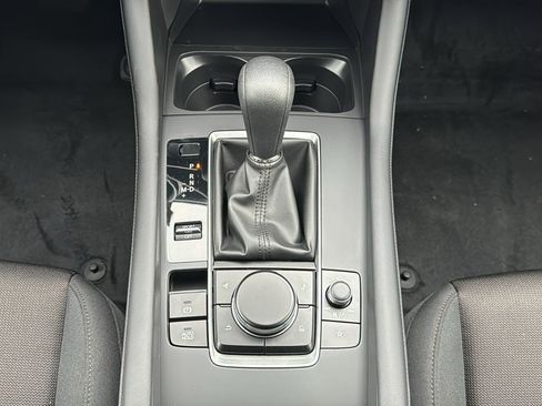 New 2026 MAZDA MAZDA3 s FWD image 23