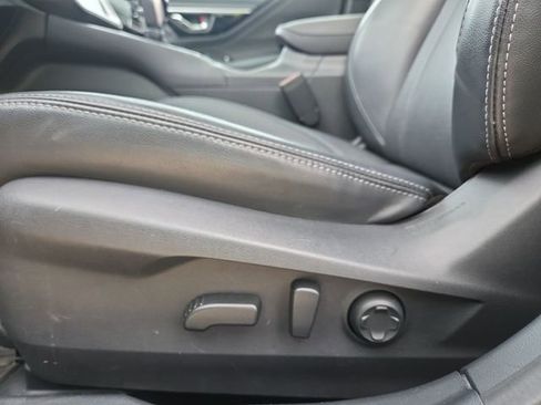 Used 2023 Subaru Outback Limited XT image 15