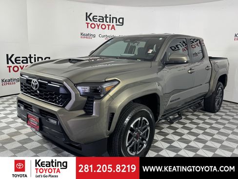 Certified 2025 Toyota Tacoma TRD Sport image 8