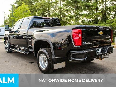 Used 2022 Chevrolet Silverado 3500 High Country image 5