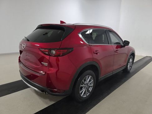 Used 2021 MAZDA CX-5 Signature image 2