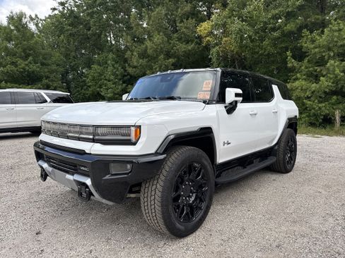Used 2025 GMC Hummer EV 2X AWD/4WD image 1