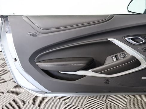 Used 2024 Chevrolet Camaro SS RWD image 9