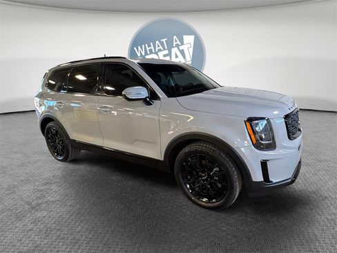 Used 2022 Kia Telluride SX w/ Nightfall Edition Package image 1