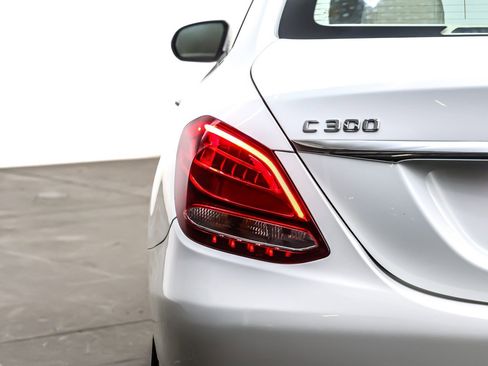 Used 2017 Mercedes-Benz C 300 Sedan image 15