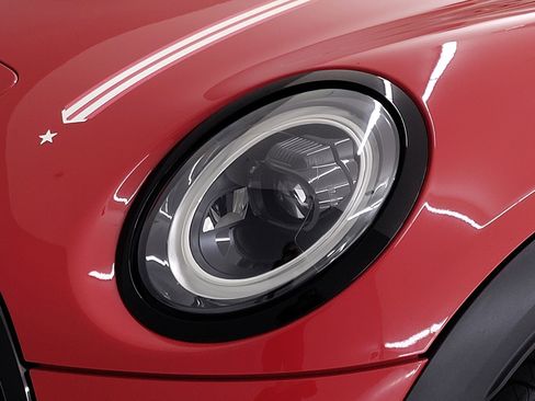 Used 2023 MINI Cooper S image 9