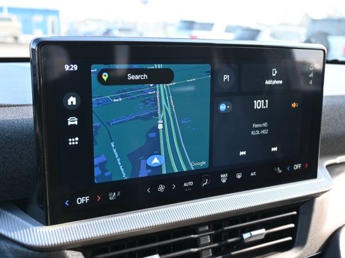 Used 2025 Ford Explorer Platinum w/ LUX Leather Package image 24