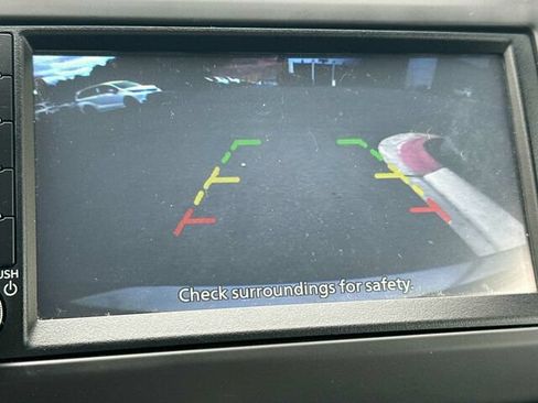 Used 2019 Nissan Versa SV FWD image 21