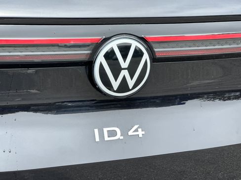Used 2023 Volkswagen ID.4 Pro S AWD/4WD image 28