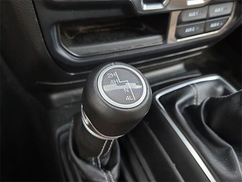 Used 2021 Jeep Wrangler Unlimited Sahara w/ Dual Top Group image 21