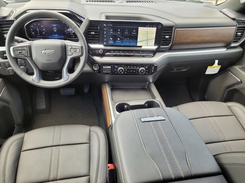 New 2026 Chevrolet Silverado 2500 High Country w/ High Country Premium Package AWD/4WD image 10