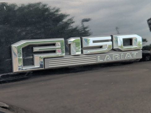 Used 2016 Ford F150 Lariat w/ Equipment Group 501A Mid AWD/4WD image 41