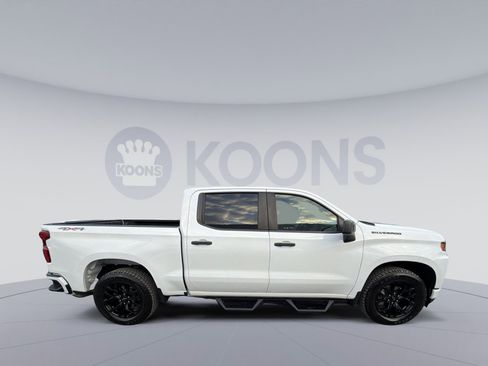 Used 2022 Chevrolet Silverado 1500 Custom w/ LPO, Blackout Package image 8