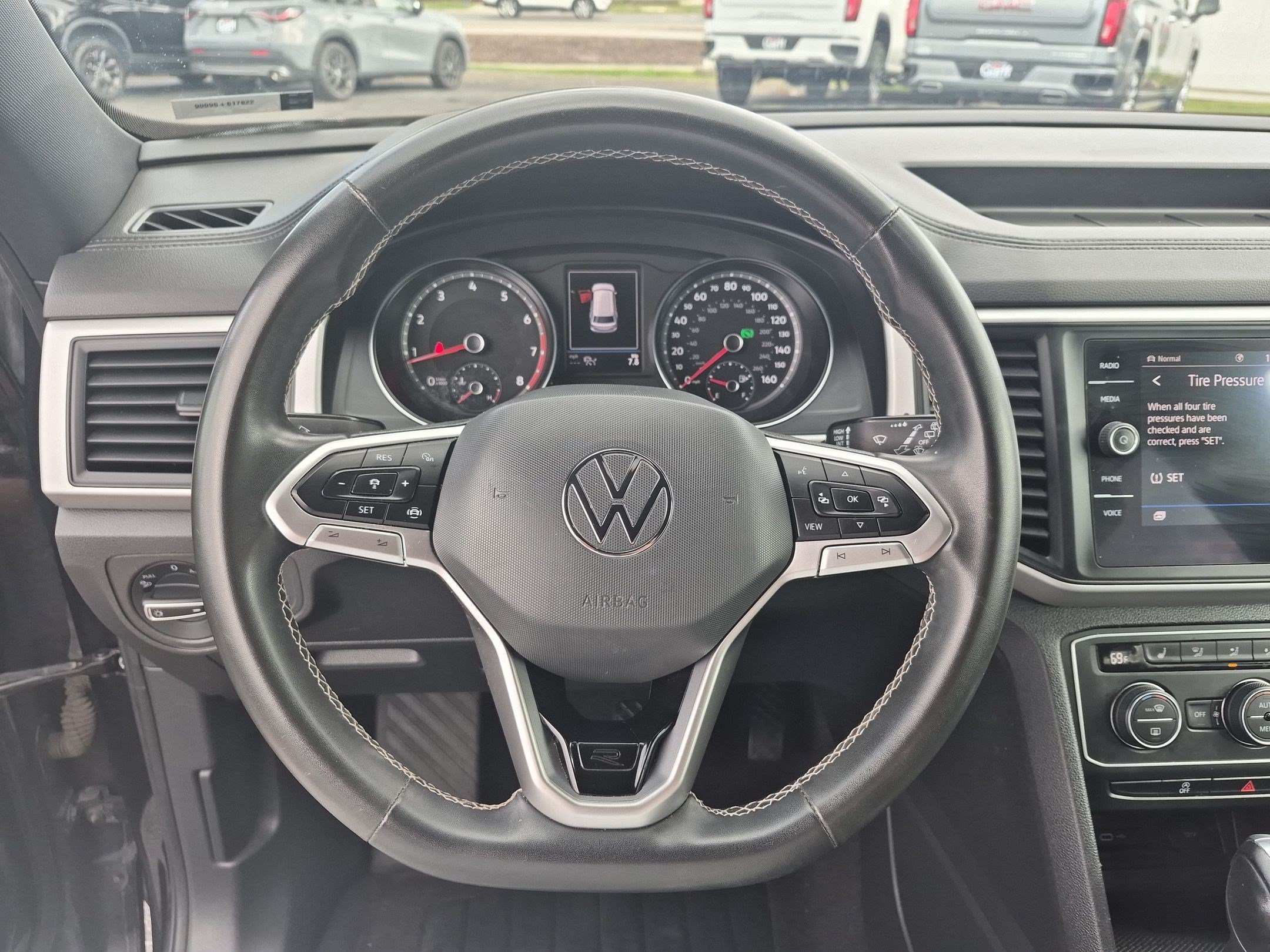 Used 2021 Volkswagen Atlas Cross Sport SE AWD/4WD image 18