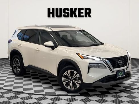 Used 2023 Nissan Rogue SV w/ SV Premium Package AWD/4WD image 1