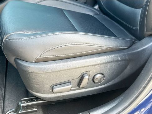 Certified 2024 Kia Seltos SX w/ SX Sunroof Package AWD/4WD image 23