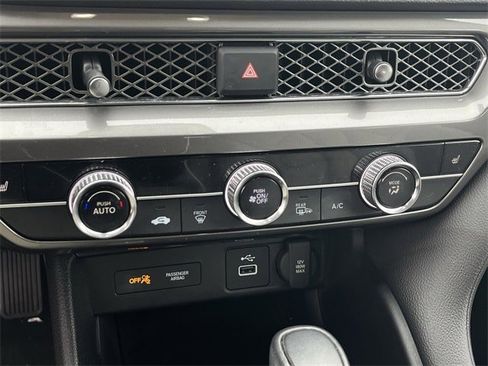 Certified 2024 Acura Integra image 20