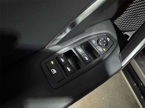 Used 2023 BMW X1 xDrive28i w/ Convenience Package image 16