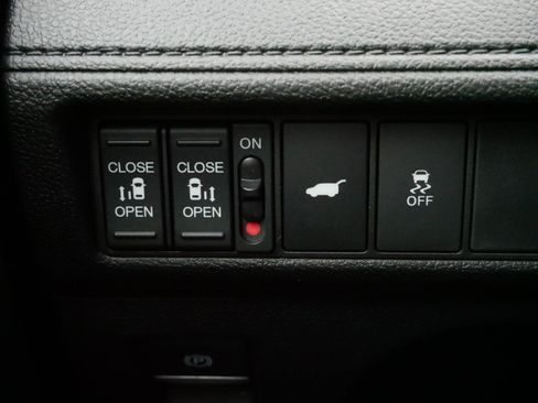 Certified 2026 Honda Odyssey EX-L image 26