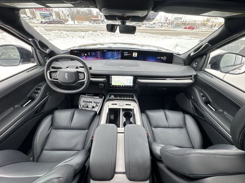 New 2026 Lincoln Navigator L Reserve w/ Jet Appearance Package AWD/4WD image 21