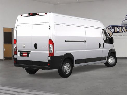 New 2024 RAM ProMaster 2500 w/ Power Group image 5