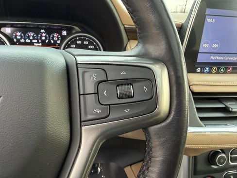 Used 2021 Chevrolet Tahoe Premier w/ Premium Package image 32