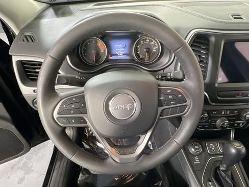 Used 2022 Jeep Cherokee Latitude Lux image 11