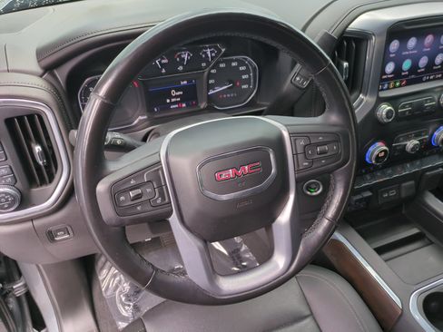 Used 2021 GMC Sierra 1500 SLT w/ SLT Premium Package AWD/4WD image 18