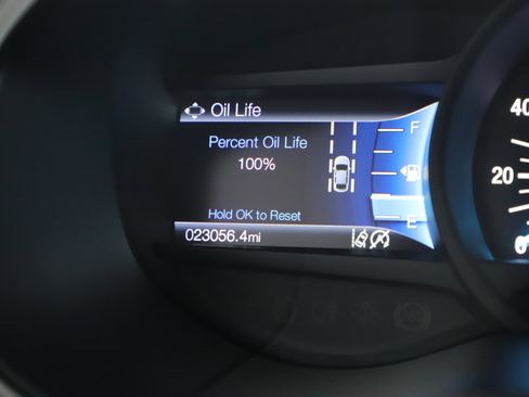 Certified 2024 Ford Edge SE image 10